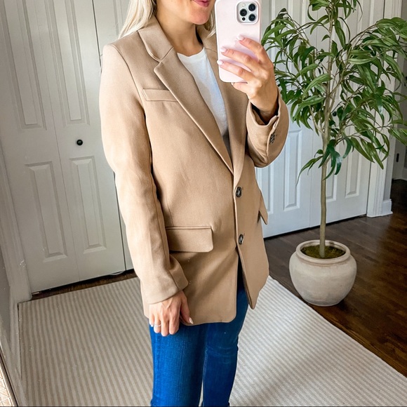 H&M Oversized Two-Button Blazer Jacket in Camel - Picture 4 of 10